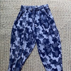 camo joggers